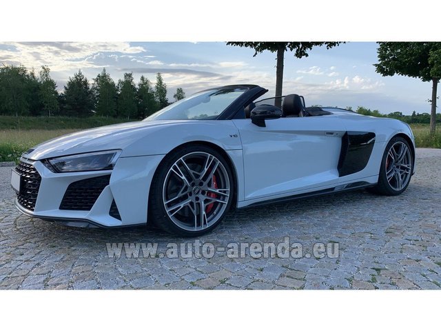 Rental Audi R8 Spyder V10 Performance (620 hp) in Marseille Provence airport