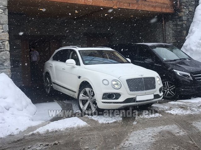 Трансфер из Куршевеля в Аэропорт Женева на автомобиле Bentley Bentayga 6.0 litre twin turbo TSI W12