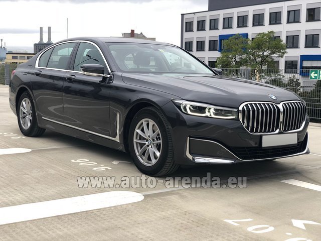 Rental BMW 730d xDrive in French Riviera
