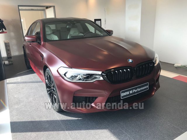 Rental BMW M5 Performance Edition in Paris airport