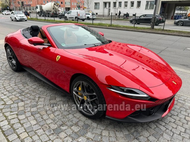 Rental Ferrari Roma Spider 3.9 T V8 Spider DCT in Moutiers