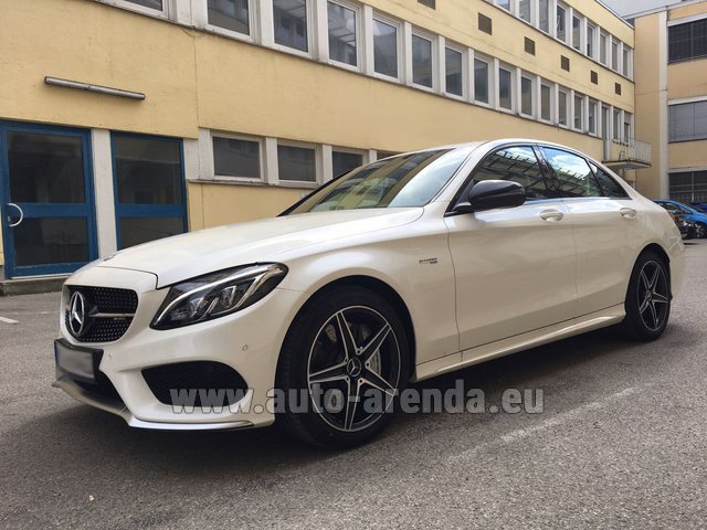 Rental Mercedes-Benz C-Class C43 AMG Biturbo 4MATIC White in Moutiers