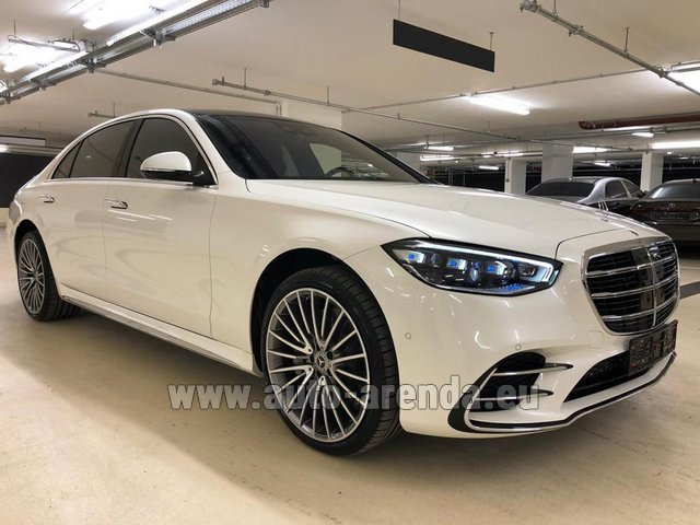 Rental Mercedes-Benz S-Class S 500 Long 4MATIC AMG equipment W223 (5 seats) in Valfrejus