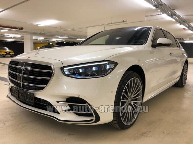 Rental Mercedes-Benz S-Class S500 Long 4Matic AMG equipment in Toulouse