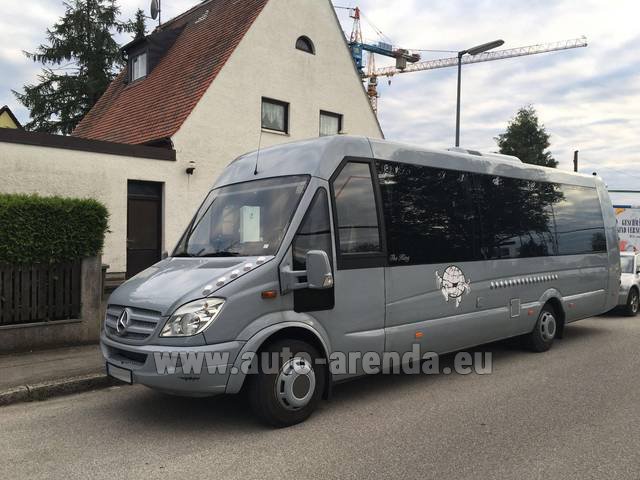 Rental Mercedes-Benz Sprinter 29 seats in Brides-les-Bains