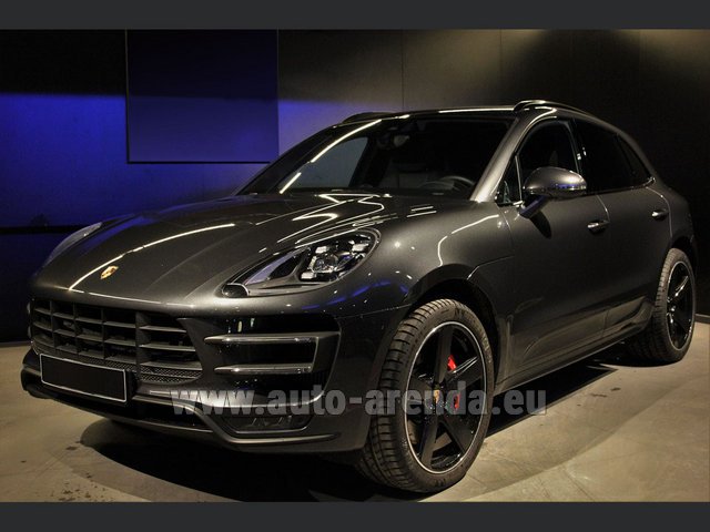 Rental Porsche Macan Turbo Performance Package LED Sportabgas in Paris airport