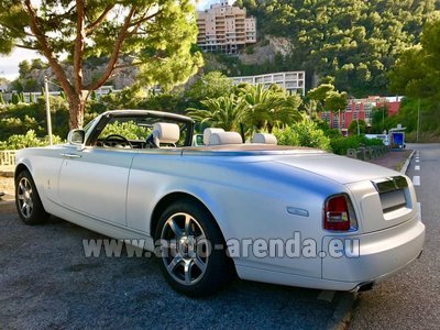 Rental in Nice airport the car Rolls-Royce Drophead White